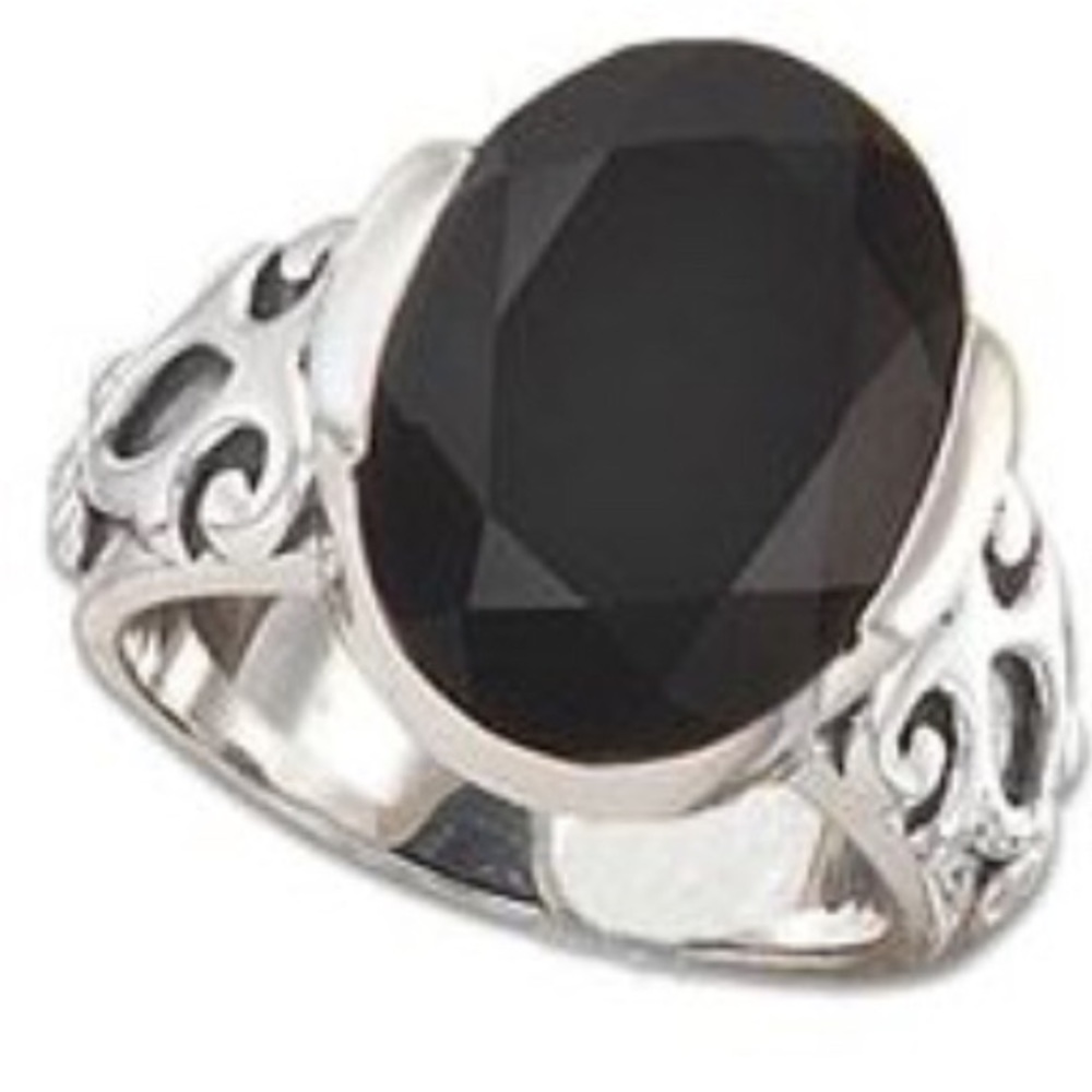 Silpada .925 Sterling Silver & Chalcedony Ring.